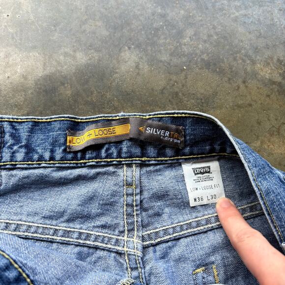 Crazy‎ Vintage Baggy Wide Leg Levis Silver Tab Jeans - Picture 7 of 8